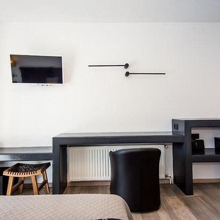A & B Minimal Suite Ιι With Sea View In Argostoli Extérieur photo