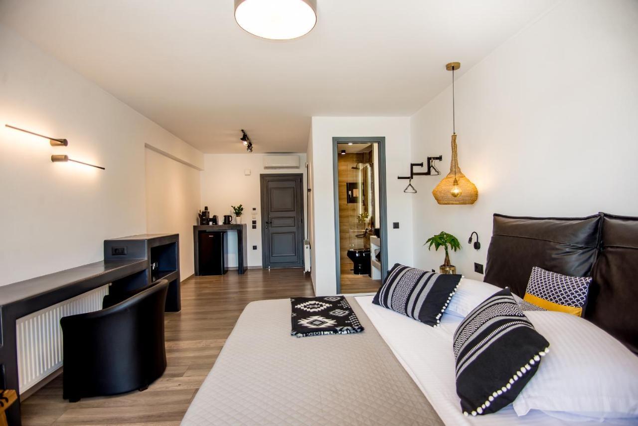 A & B Minimal Suite Ιι With Sea View In Argostoli Extérieur photo