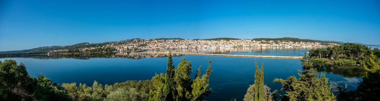 A & B Minimal Suite Ιι With Sea View In Argostoli Extérieur photo